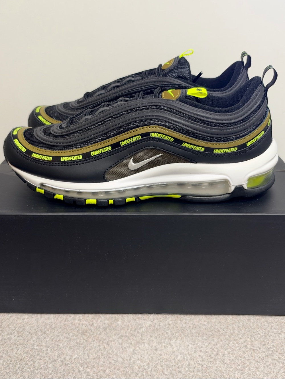 Nike Air Max 97 Undefeated Black Volt Size 8 Men NEW DC4830-001